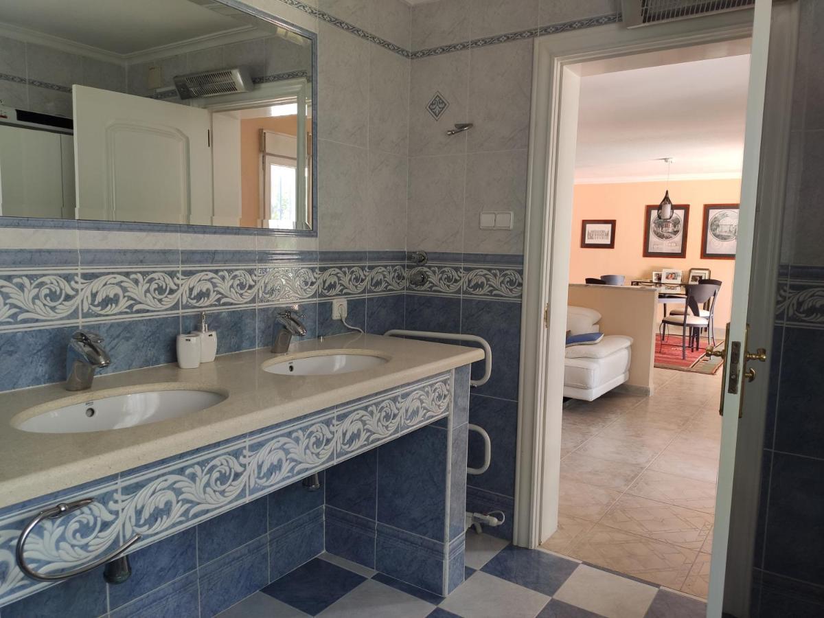 Villa With Private Pool, Bbq, Fitness Center & Sauna San Vicente Raspeig Exterior photo